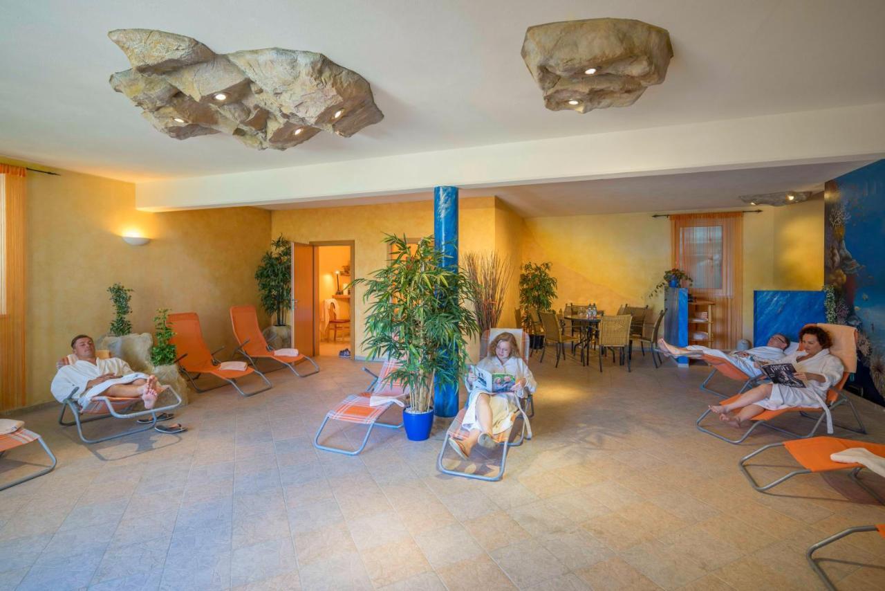Hotel Garni Oasis Loipersdorf Jennersdorf Exterior photo